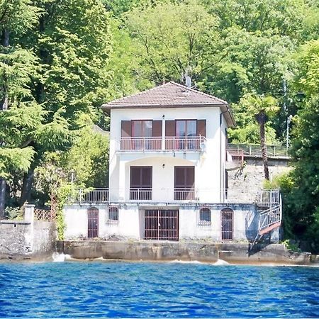 Casa Spiaggia Brezzo Екстериор снимка